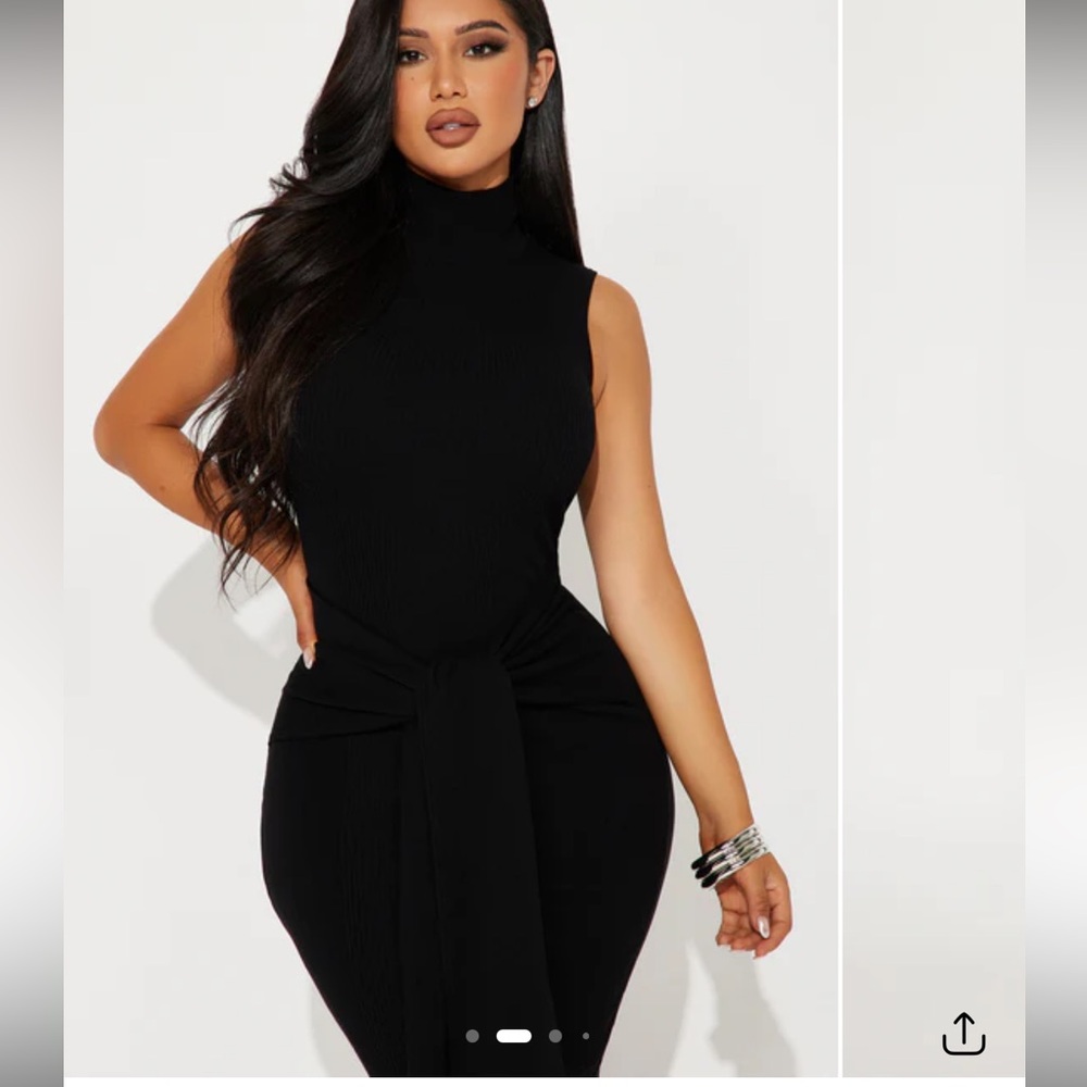 Elegant Black Sleeveless Midi Dress